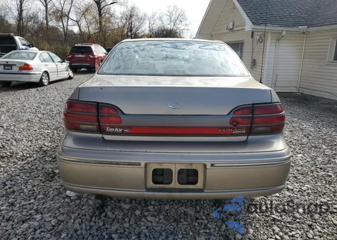 1998 Oldsmobile Cutlass z USA, uszkodzony, nr VIN 1G3NB52M1W6302867